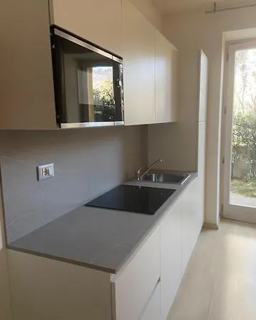 Gaia Con Piscina Seeblick Apartmán Malcesine